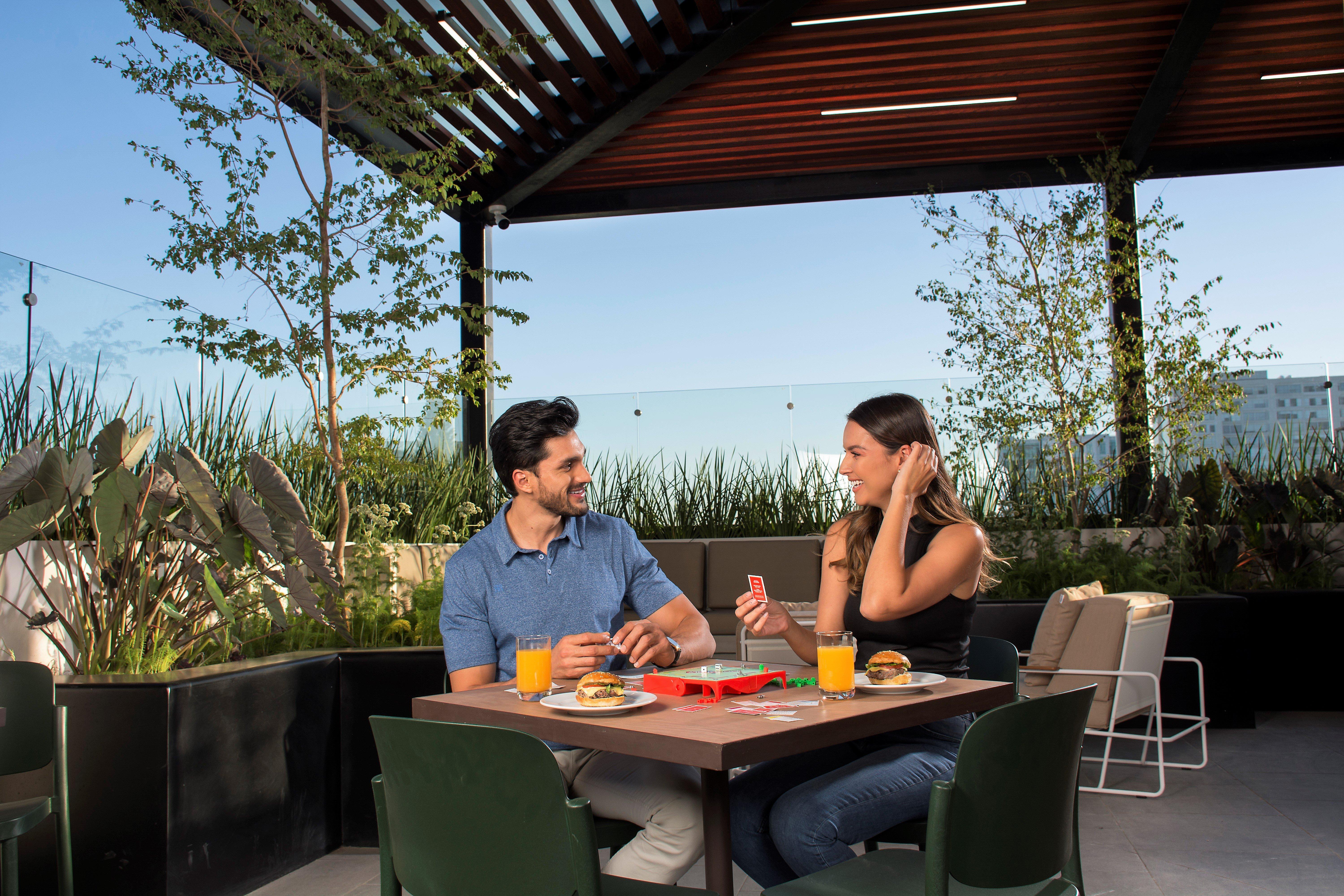 Staybridge Suites - Guadalajara Novena By Ihg エクステリア 写真