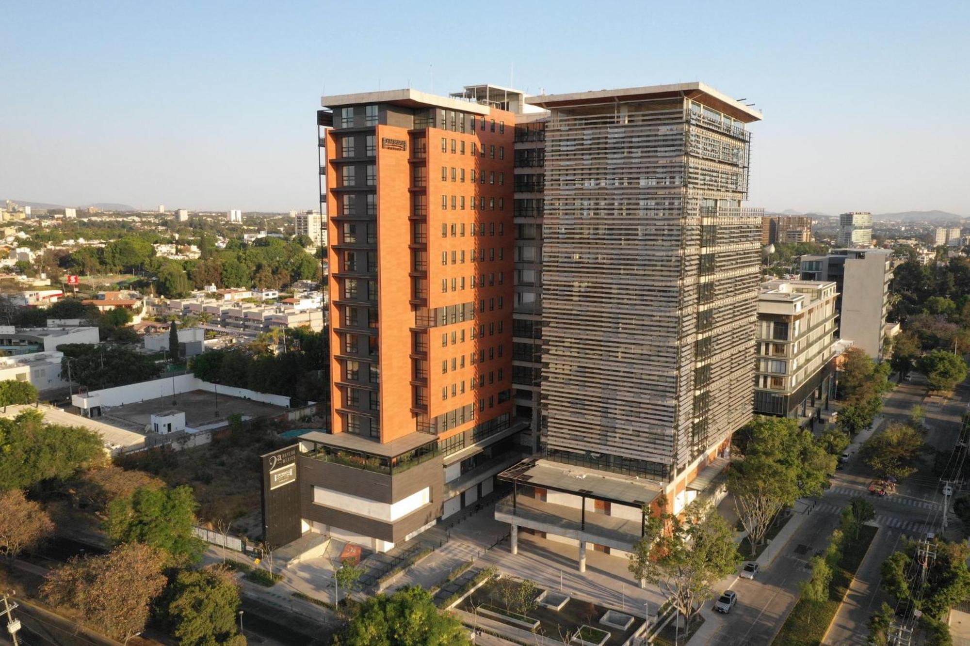 Staybridge Suites - Guadalajara Novena By Ihg エクステリア 写真