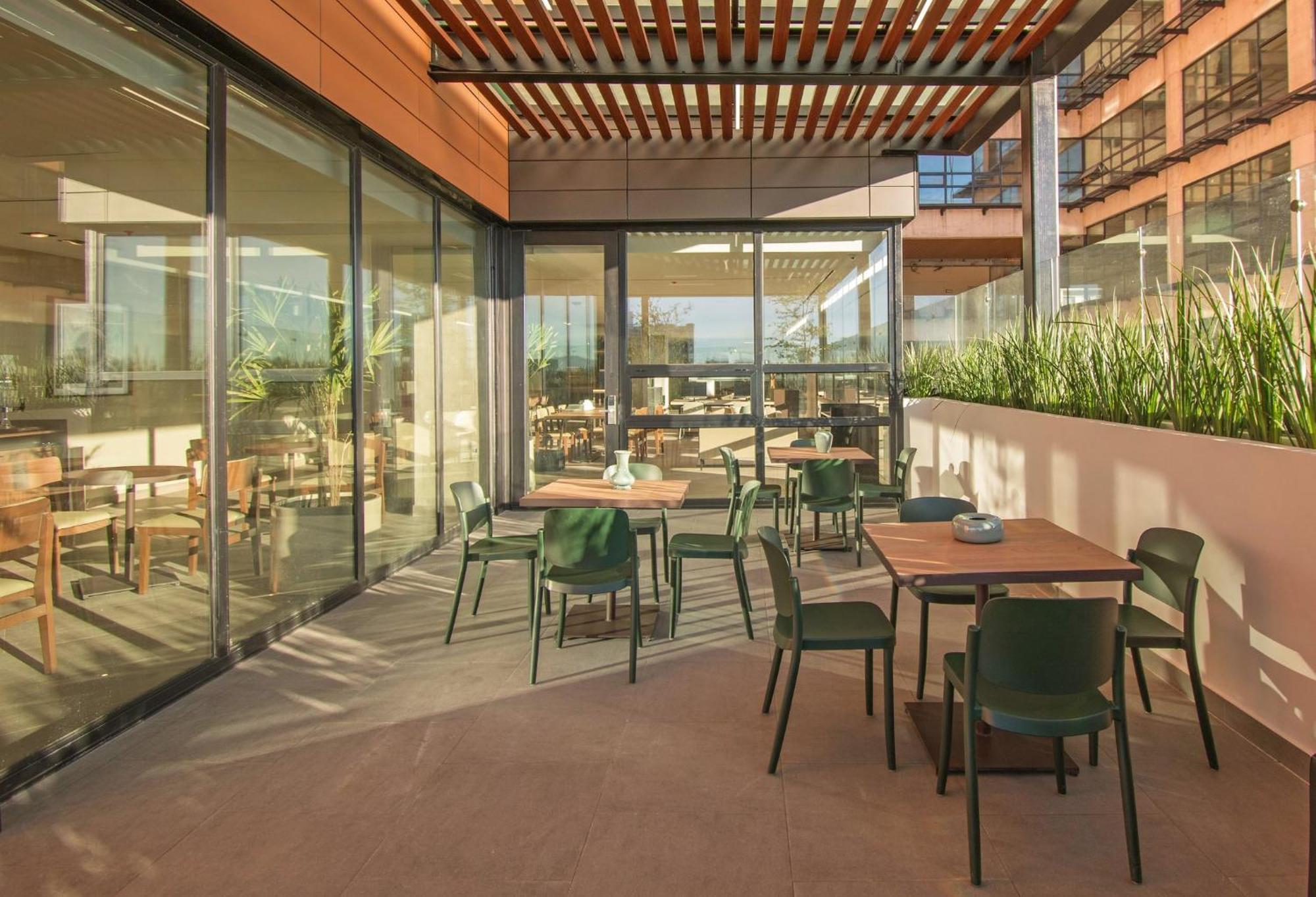 Staybridge Suites - Guadalajara Novena By Ihg エクステリア 写真